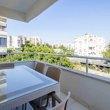 Peramis Apart Antalya