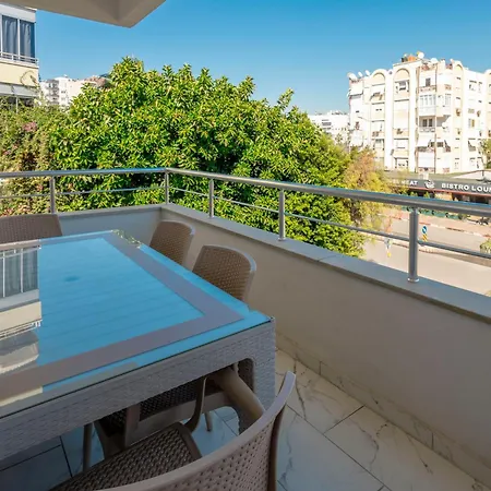 Peramis Apart * Antalya